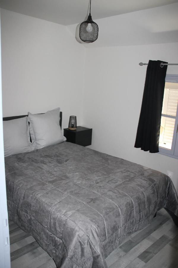 Les Appartements Du Saint Hubert Arcis-sur-Aube Екстер'єр фото